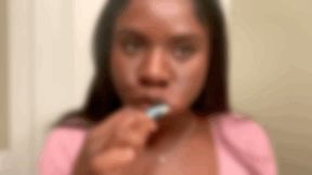 3X Toothbrushing with Black Spit