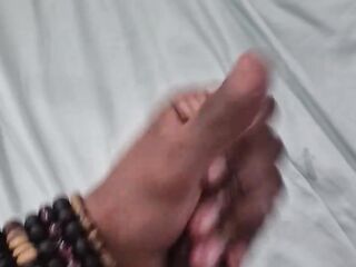 Greater quantity wang in hand