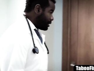 Thick honey takes ebony doctor's wang in her butt