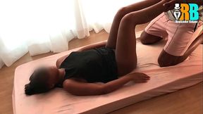 Realizador Baiano Massagem T&acirc_ntrica em hotwife - Fazendo a putinha vibrar de prazer e tesao. Comecei a foder a putinha casada