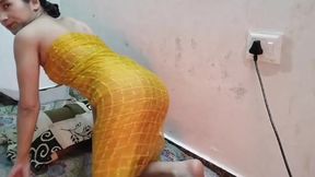 Little step sister ko paise dekar hotel me jabar dasti pela