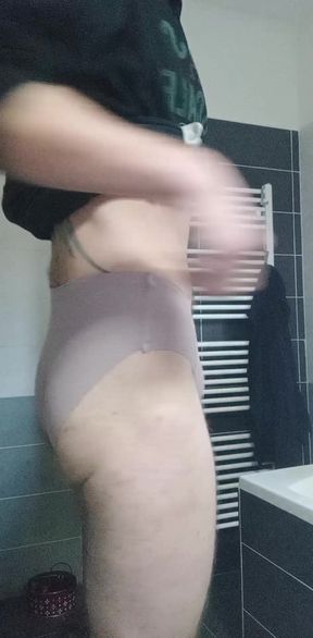 I&amp;#039;m wearing my borrowed panties