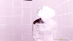 Harley in the Nuthouse (XXX Parody) - Hot