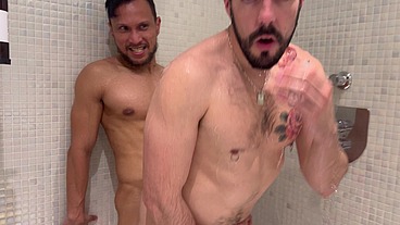 PASSIONATE LATINOS