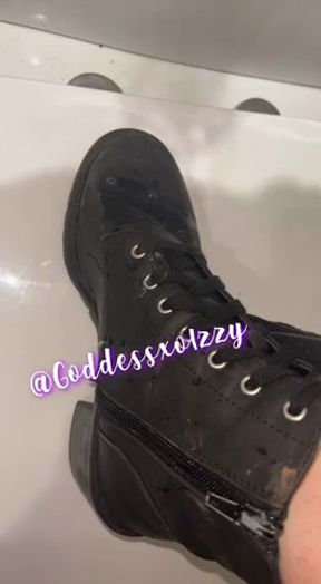 Clean the Spit off my boots 💦