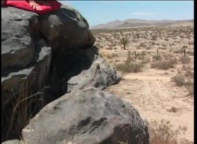 Big boobs blonde pussy fucking fingering in deserto