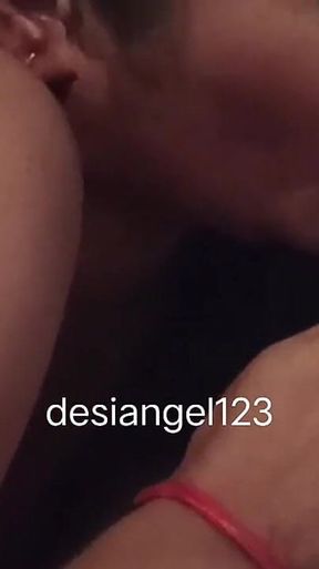 Desi bhabhi giving blowjob till cumshot in mouth