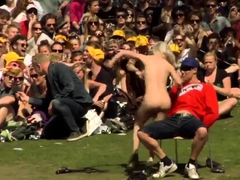 Fully Nude Lapdance in front of a Crowd