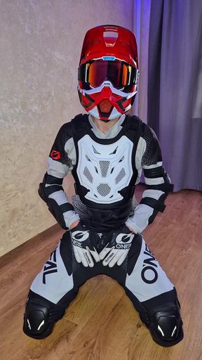 I Put on My Boyfriend's Mxgear, Cum Twice
