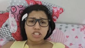 18 year old brunette big saggy tits from New York United States fucking her stepbrother's big dick toto qui