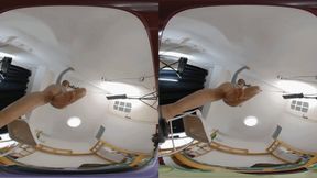 3DVR180 ANNA barefoot crush POV jiemi