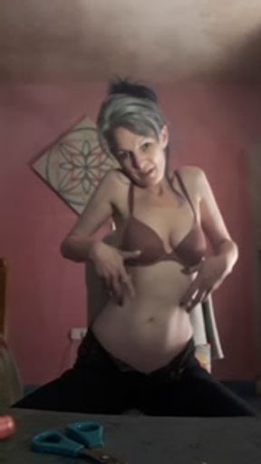 Ot brifish mayure milfJust for you boys a little thank you with teasing pussy play