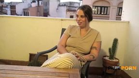 Claire P′s Thrilling Amateur Gangbang Debut with a Massive Ass🍑