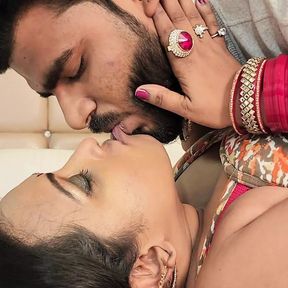 DESI BINDU HARDCORE SEX WITH HANDSOME HUNK (HINDI AUDIO)