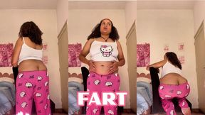 Shy Gassy Girlfriend Showing Buttcrack while Farting First Time Farting in Front of Boyfriend