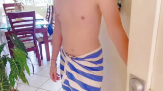 Creampie, cumshot, couple, bareback – Video POV về những gái mại dâm đồng tính tuổi teen bị hiếp dâm qua đường hậu môn