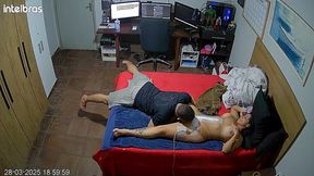 tesao escondido: metecao gostosa na cozinha sob a camera  ligada