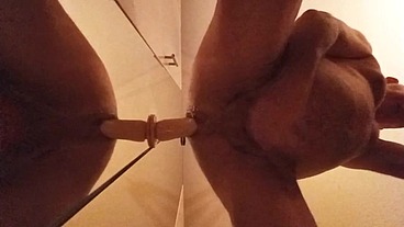 Ops68ops con una mano nel culo