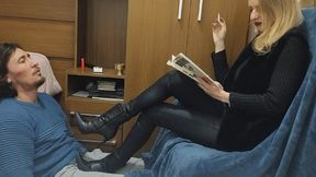 #315 - Ignored under black boots while smoking! 720p