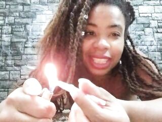 Smokin' Large Lips Black Tells How to Make Petite Talk Hawt - Cami Creams