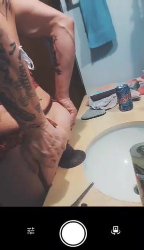 Jamie4069 filling his ass with dragon egg