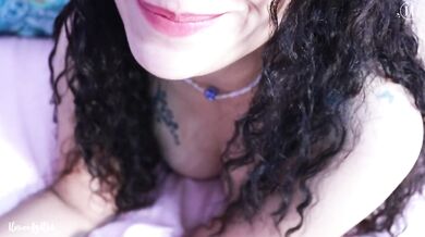 Dirty secret how to squirt and cum under her tongue