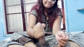 Mallu Girl Doing Hand Job and Penis Massage to Husband's Friend