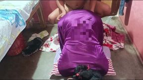 Fucks in the big ass sucking her hard cock