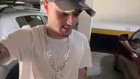 cliente novinho me mamou no carro