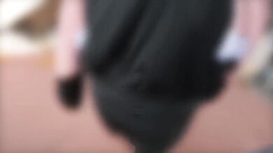 Married Woman Comes to Training with Husband, Plays with Remote Toys, and Has Nakadashi Car Sex