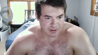 Hairy gay amateur oils up his furry chest and jerks off on webcam