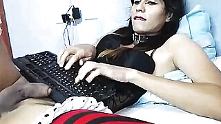 Big Tits Tranny Strokes Her Big Dick Online