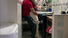 dame duro asi me pide sexo rico en la cocina de su apartamento!!!