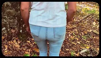 Passionate Outdoor Blowjob with Seductive Mature MILF in Forest