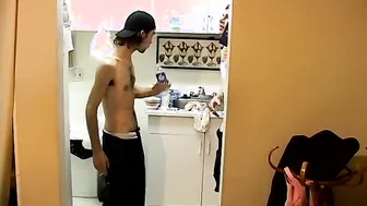 Ian Madrox and Dustin Kilimin piss and jerk off together