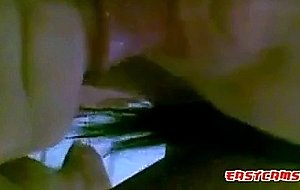 Indonesia- cewek cantik dientot sama om