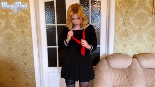 Dễ thương nữ sinh cosplayer spanked và họngfucked qua cô ấy dượng