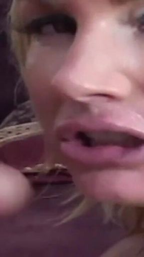 Super squirters 4 - flower tucci