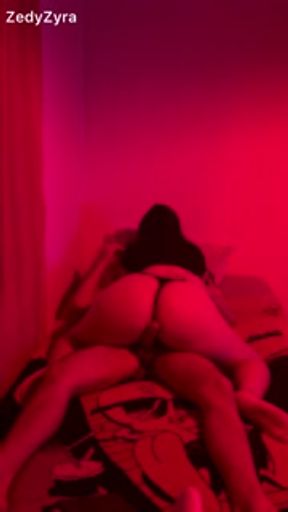 Big ass sucks my cock and then asks me to put it in her 💦🍑