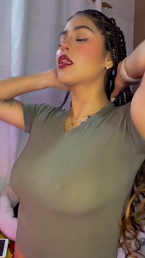 Big-titted onlyfan shows off her juicy tits