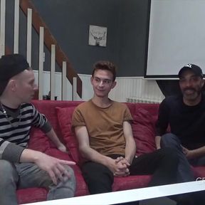 Fucked raw by th ebig dock of his friend