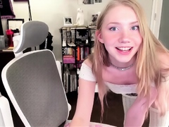 Solo Amateur Blonde Teen Homemade Pussy Masturbation