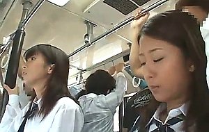 School gals gropin