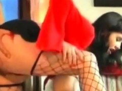 Milf si fa scopare come una troia