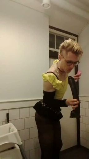 Hot Sissy Fag Whiteboi Jes public BBC Dildo