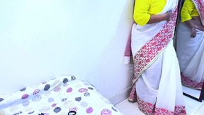 Ayesha Bhabhi ko Thapa Thap Choda Apni Devar jab unhone nae sari blauj pahana hua tha