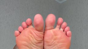 Model video sent by @Olya_Sweet @Feet Porn & #Solo #Brunette #Naked #Curvy & Thick porno hot video | Tik.Porn
