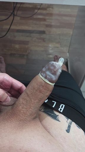 I CAME INSIDE THIS CONDOM