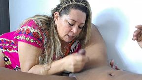 Sexy Stepmom Gives Me a Delicious Blowjob