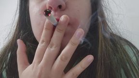 Smoking Fetish with Bright Red Lips – Slow Drags, Shiny Lipstick Close-Up, Soft Exhales, Cigarette Fetish and Sensual Mouth Focus Video